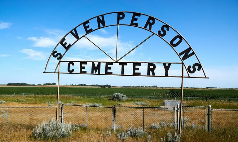 Seven Persons Cemetery